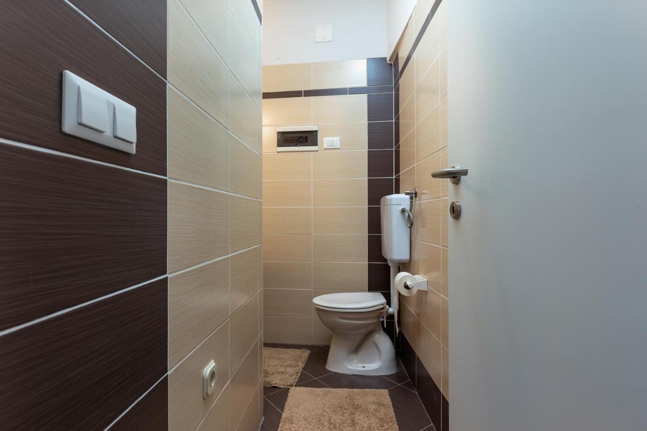 Top Central Apartments Пула Экстерьер фото
