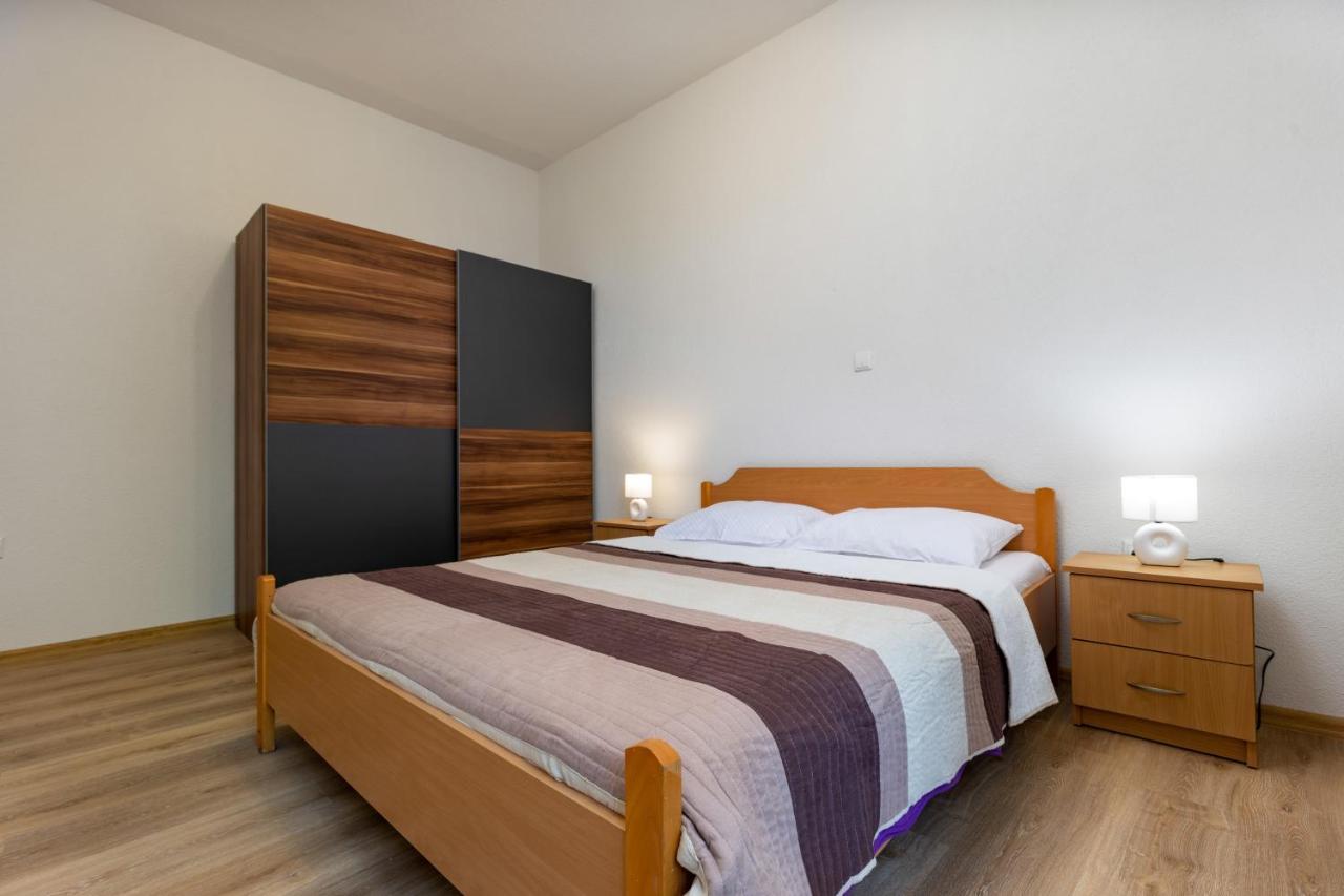 Top Central Apartments Пула Экстерьер фото
