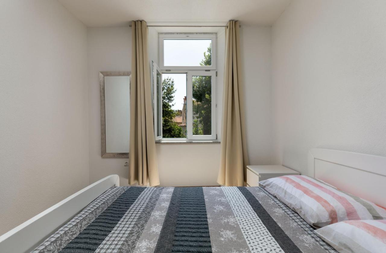 Top Central Apartments Пула Экстерьер фото